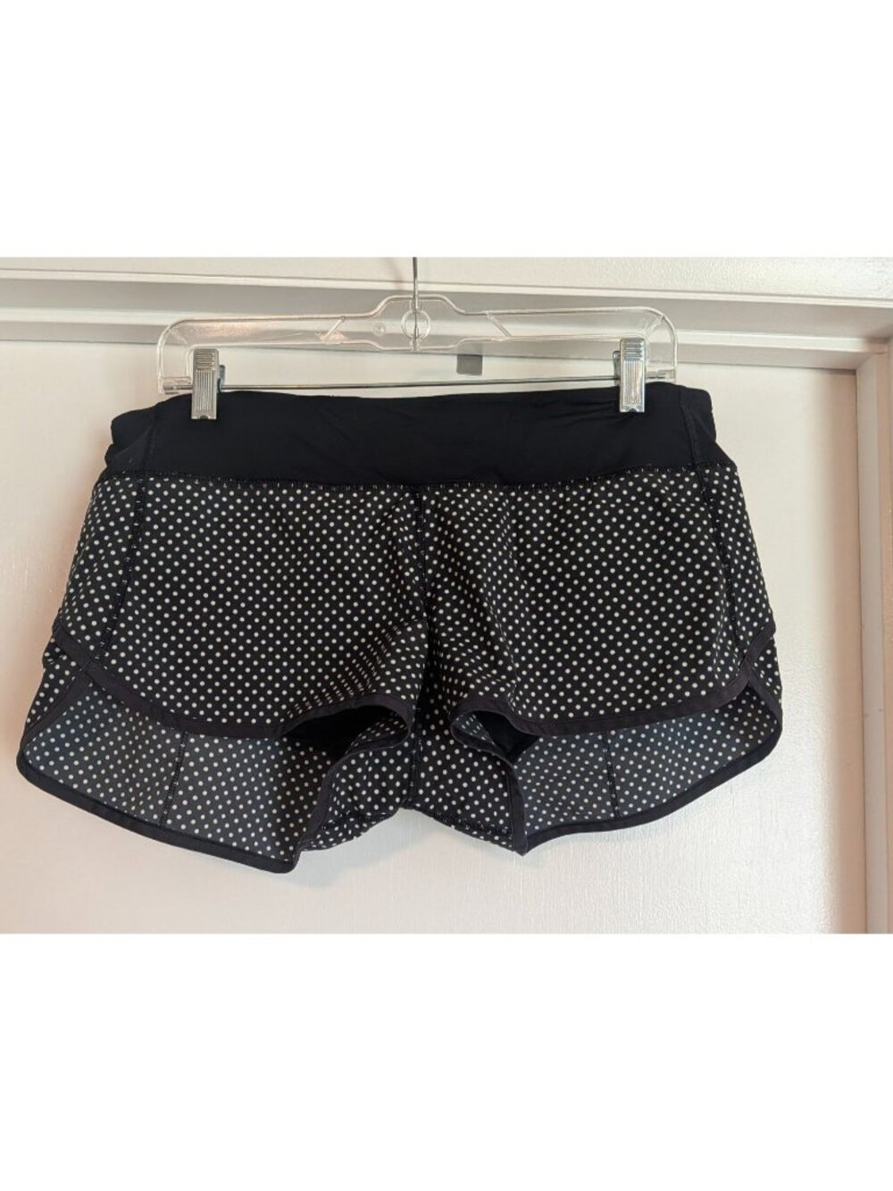 Rare Lululemon Speed Up Short Sz 10 Biggy Dot black ghost polka dot